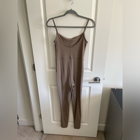 NWOT Wilfred Free Divinity Jumpsuit - Picture 2 of 3